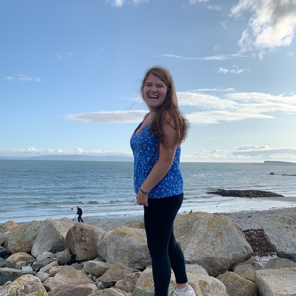 Meet your Posher, Emma